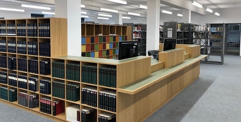 Library, University of Arts Linz Library, University of Art and Design Linz